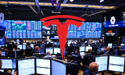 Beitragsbild zu Tesla-Aktie: Unfassbares Kursziel!