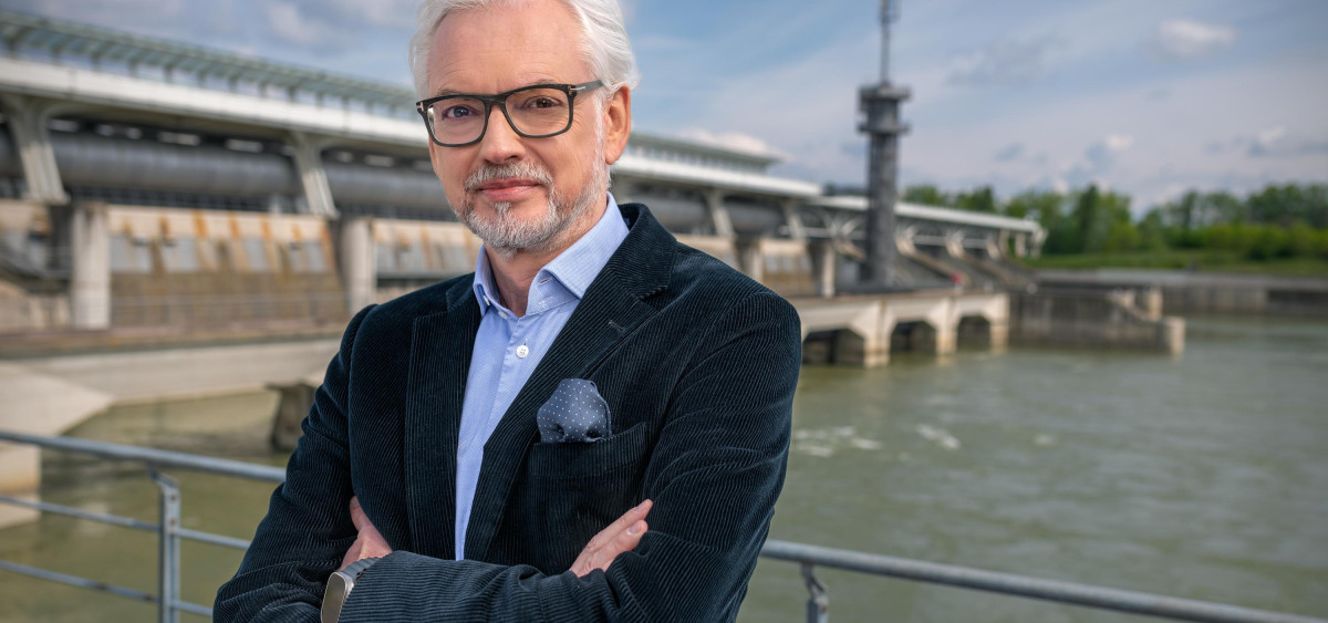 Beitragsbild zu Verbund - Wasser und Wind lassen aus