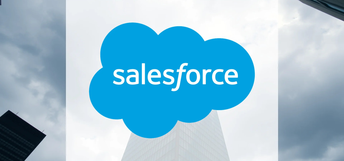 Beitragsbild zu Salesforce Aktie: KI-Offensive läuft!