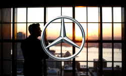 Beitragsbild zu Mercedes-Benz Aktie: Milliarden-Deal