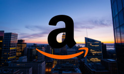 Beitragsbild zu Amazon Aktie: Doppelschub