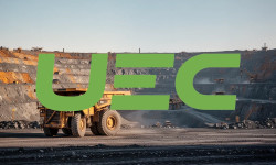 Beitragsbild zu UEC Aktie: Regelmäßige Updates