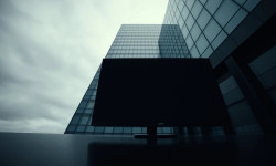 Beitragsbild zu FMA warnt: Gewerbeimmobilien unter Druck