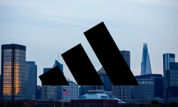 Beitragsbild zu Adidas Aktie: Durchbruch vor Gericht