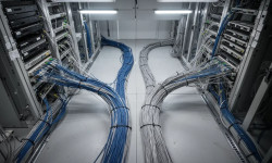 Beitragsbild zu Nokia Aktie: Umbau auf zwei Spuren