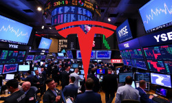 Beitragsbild zu Tesla Aktie: Autonomie-Schub