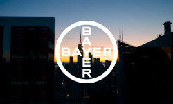 Beitragsbild zu Bayer Aktie: Milliarden-Urteil überschattet alles