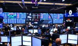 Beitragsbild zu Lufthansa Aktie: Doppelschlag zum Wochenstart