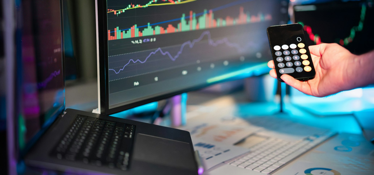 Beitragsbild zu Effektive Strategien zur Identifizierung lukrativer Aktienindizes und Markttrends