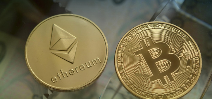 Beitragsbild zu Wie kann man die Entwicklung von Bitcoin verfolgen? Die besten Informationsquellen und Werkzeuge