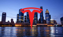 Beitragsbild zu Tesla-Aktie: Die absolute Entscheidung!