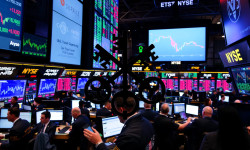 Beitragsbild zu UBS Aktie: Milliarden-Abfluss belastet