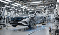 Beitragsbild zu Mercedes-Benz Aktie: Elektro-Offensive läuft