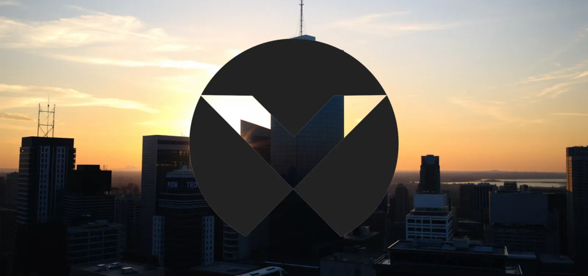 Beitragsbild zu Vertiv Aktie: Volatiler Index-Start