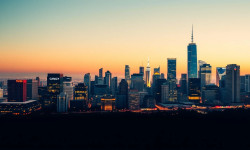 Beitragsbild zu Vanguard FTSE All-World ETF: Globale Streuung mit Tech-Schwerpunkt