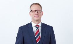 Beitragsbild zu Österreicher beim Deutschen Eigenkapitalforum 2025 im Gespräch: Flughafen Wien