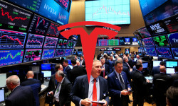 Beitragsbild zu Tesla Aktie: Lieferdruck