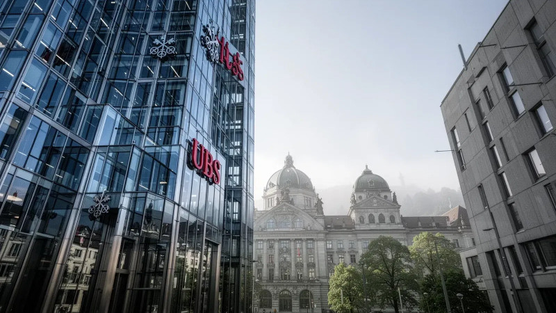 Beitragsbild zu UBS Aktie: Hindernislauf beginnt!