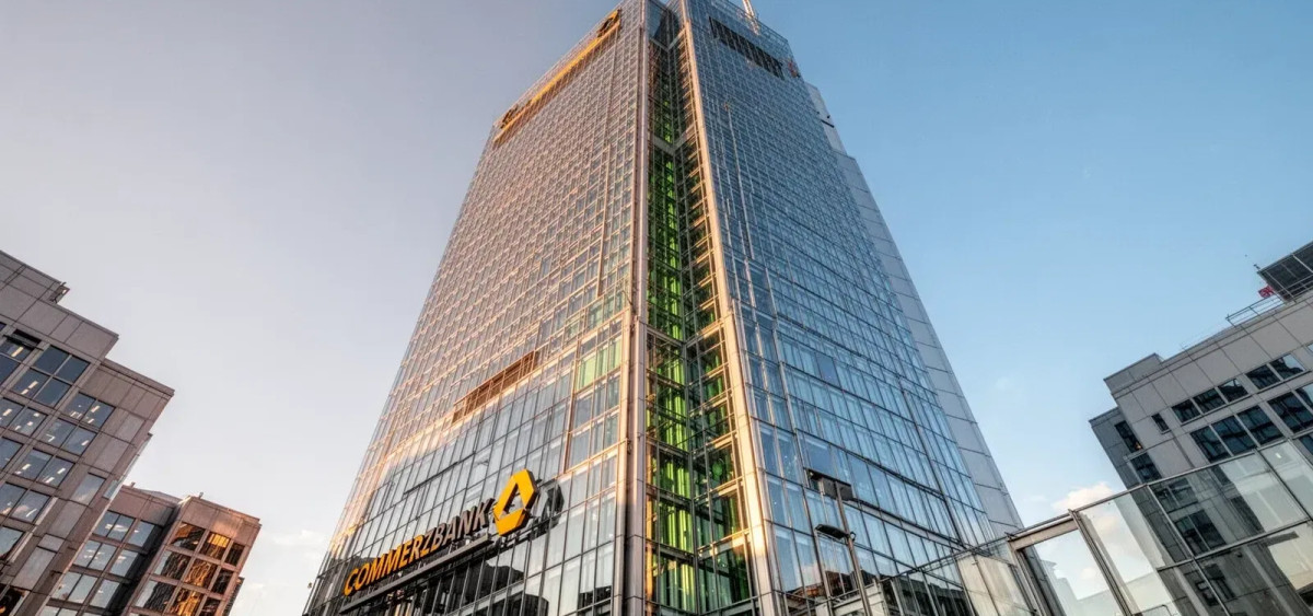 Beitragsbild zu Commerzbank Aktie: UniCredit macht Zug