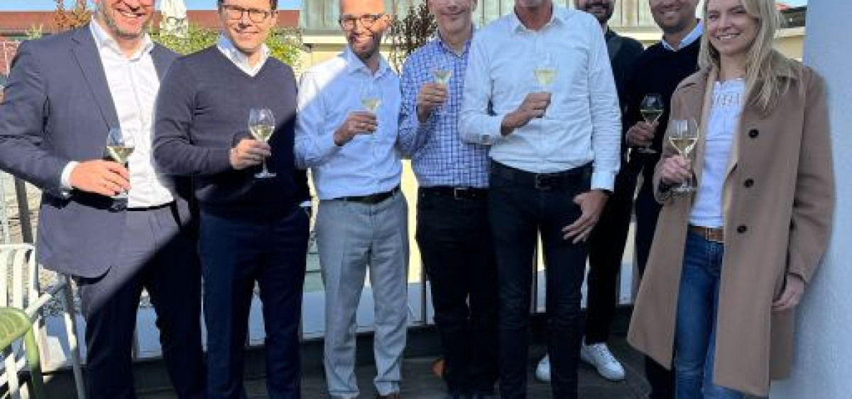 Beitragsbild zu tecRacer und IT Capital Partners starten strategische Partnerschaft