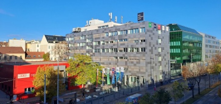 Beitragsbild zu Weiterbildungstrends 2025: 39 Prozent der Wiener planen berufliche Weiterbildung