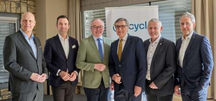 Beitragsbild zu UPCYCLE als Meilenstein der Kreislaufwirtschaft: Österreichs erste Polyolefin-Aufbereitungsanlage eröffnet