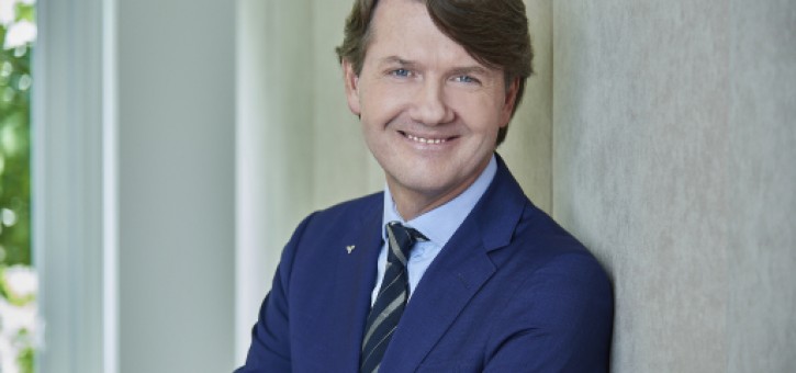 Beitragsbild zu Biomasse statt Gas: Wiener Großgärtnerei setzt hochinnovatives Projekt mit Hilfe der Volksbank Wien um