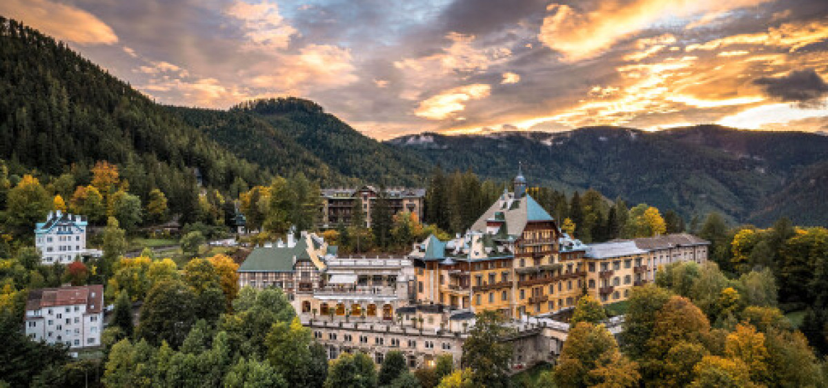 Beitragsbild zu „Die Legende lebt“: Wandelanleihe für Wiedergeburt des Südbahn-Hotels