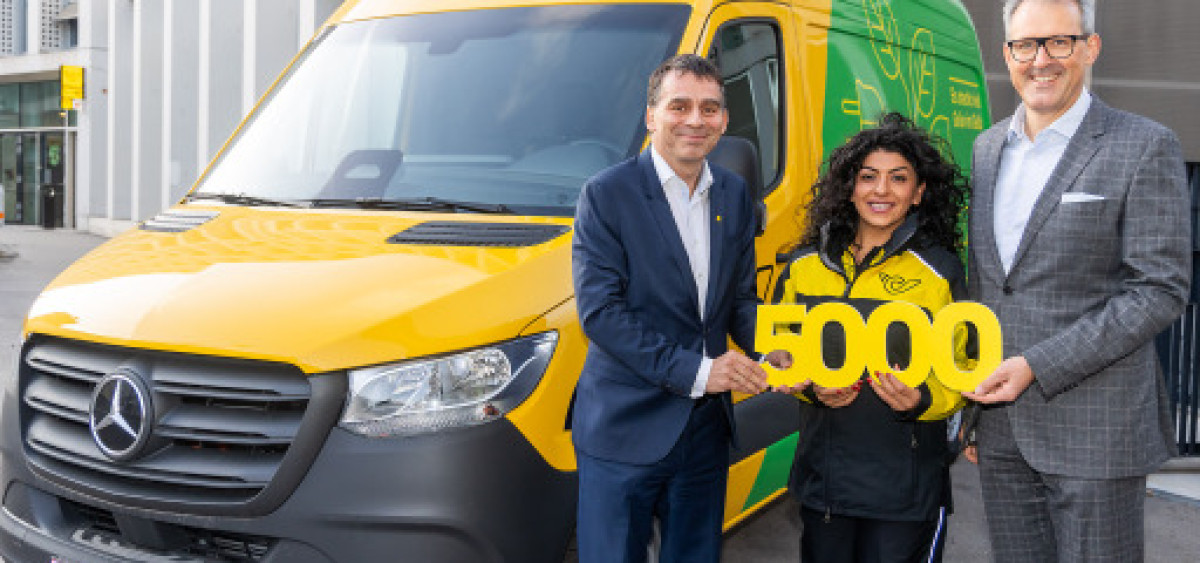Beitragsbild zu Österreichische Post nimmt 5.000stes E-Fahrzeug in Betrieb