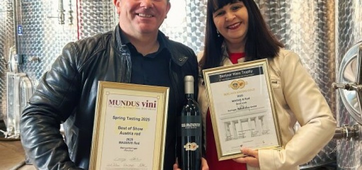 Beitragsbild zu Weingut Keringer triumphiert bei Mundus vini & Berliner Wein Trophy 2025