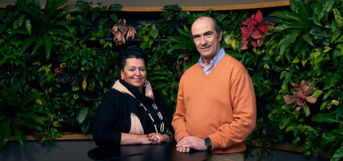 Beitragsbild zu PFLEGEGRUPPE Personaldienstleistungen GmbH schließt sich CURAWEL DE GmbH an