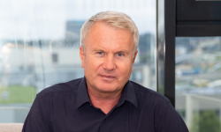 Beitragsbild zu Österreicher beim Deutschen Eigenkapitalforum 2025 im Gespräch: bet-at-home.com