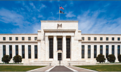 Beitragsbild zu Die FED hält die Füße still, 'Atomic' steigt bei Puma ein und negative Analystenkommentare zu Austro-Aktien