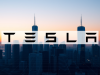 Beitragsbild zu Tesla Aktie: Robotaxi-Meilenstein überschattet Rückruf-Drama