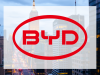 Beitragsbild zu BYD Aktie: Chinas Elektroauto-Riese im Zangengriff