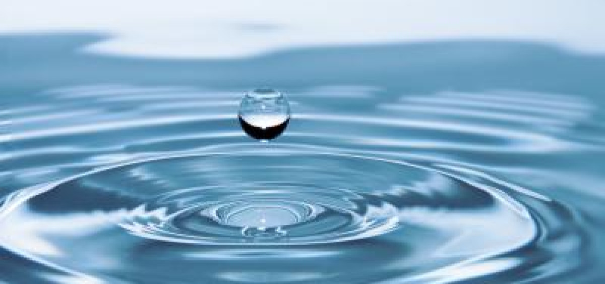 Beitragsbild zu Wasser – das kostbare Gut als Wirtschaftsfaktor und Investmentthema